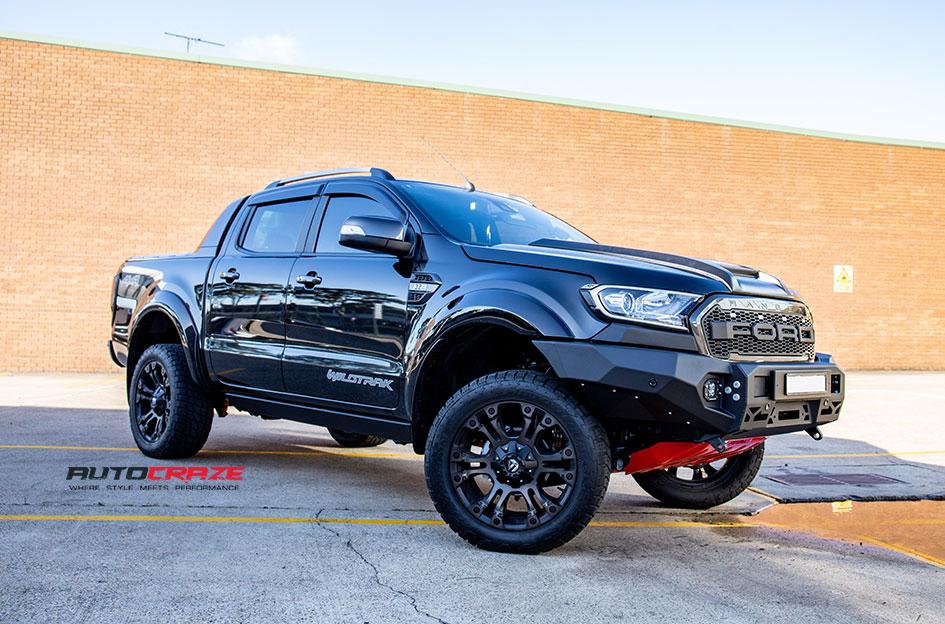 FORD-RANGER-VAPOR-BLACK-MACHINED-WITH-DARK-TINT